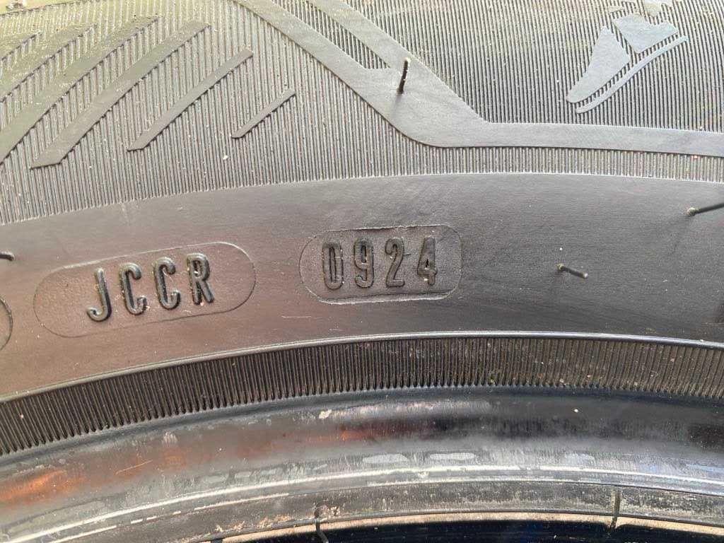 opony letnie kpl. 4szt Goodyear EfficientGrip 2 SUV 215/60R17 jak nowe
