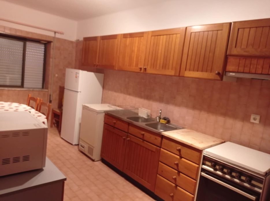 Quarto individual com despesas incluídas