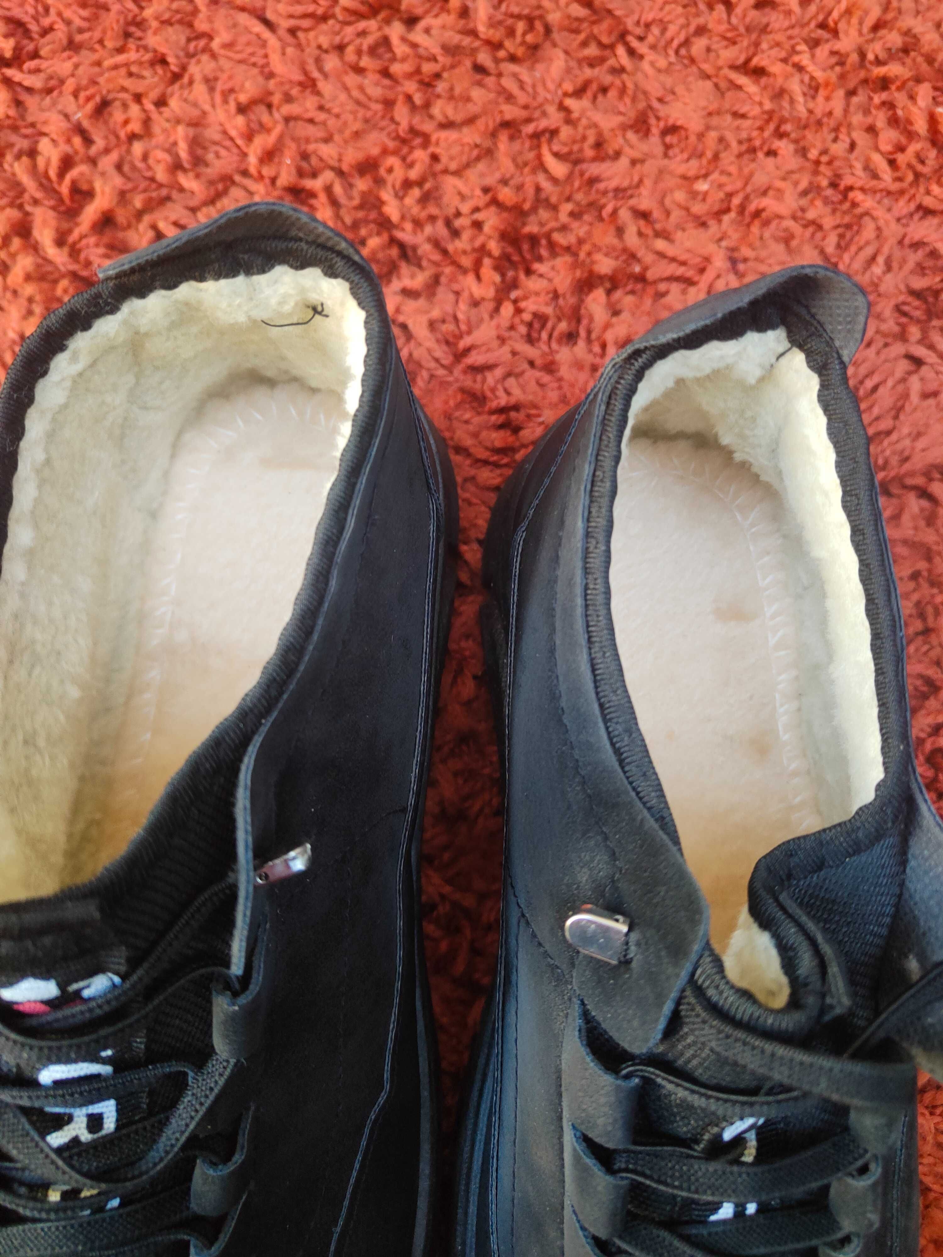 Buty Ocieplane Kapcie 43 Nowe oo