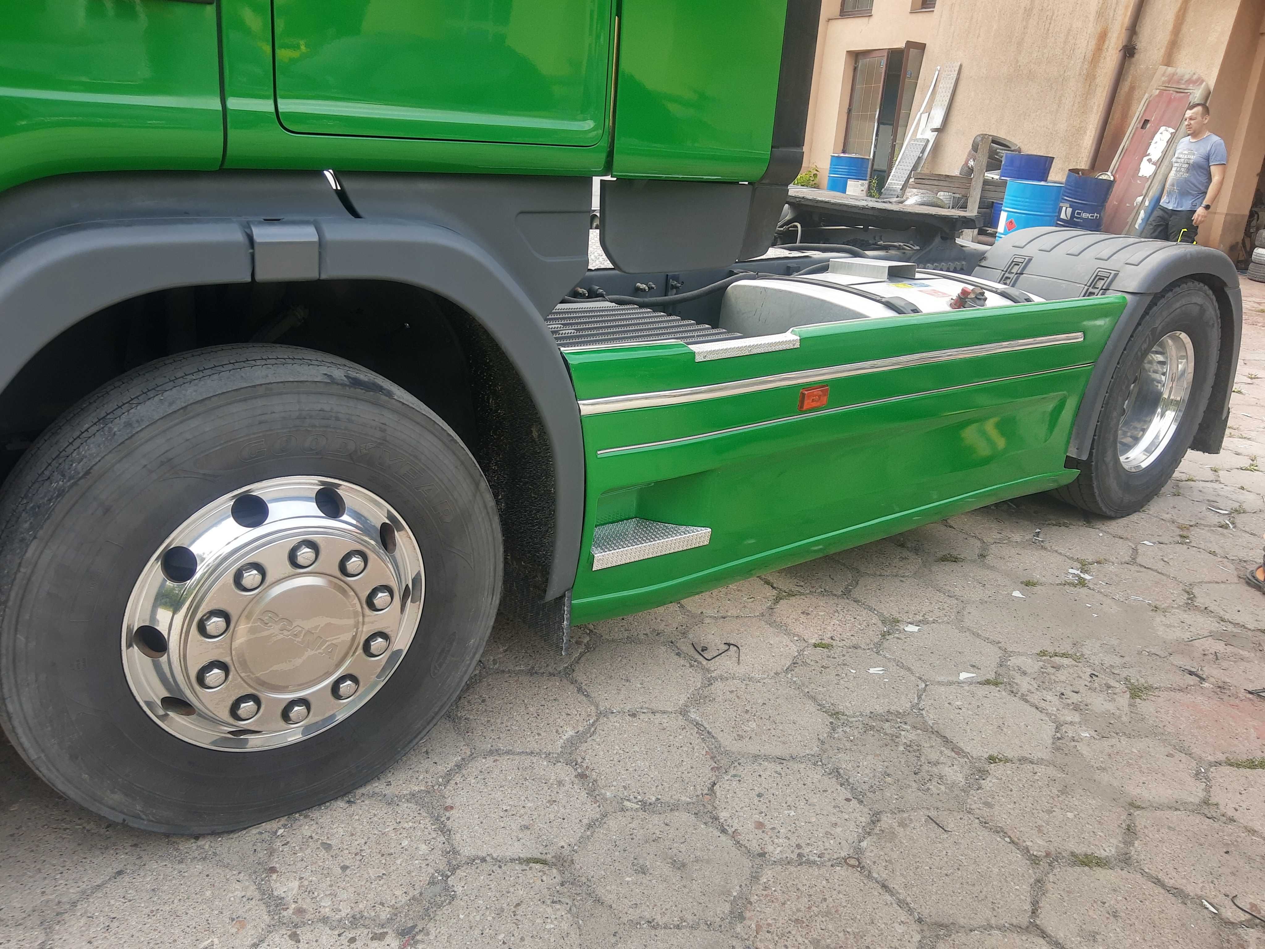 Spoiler między osiowy Scania osłony zbiorników Scania