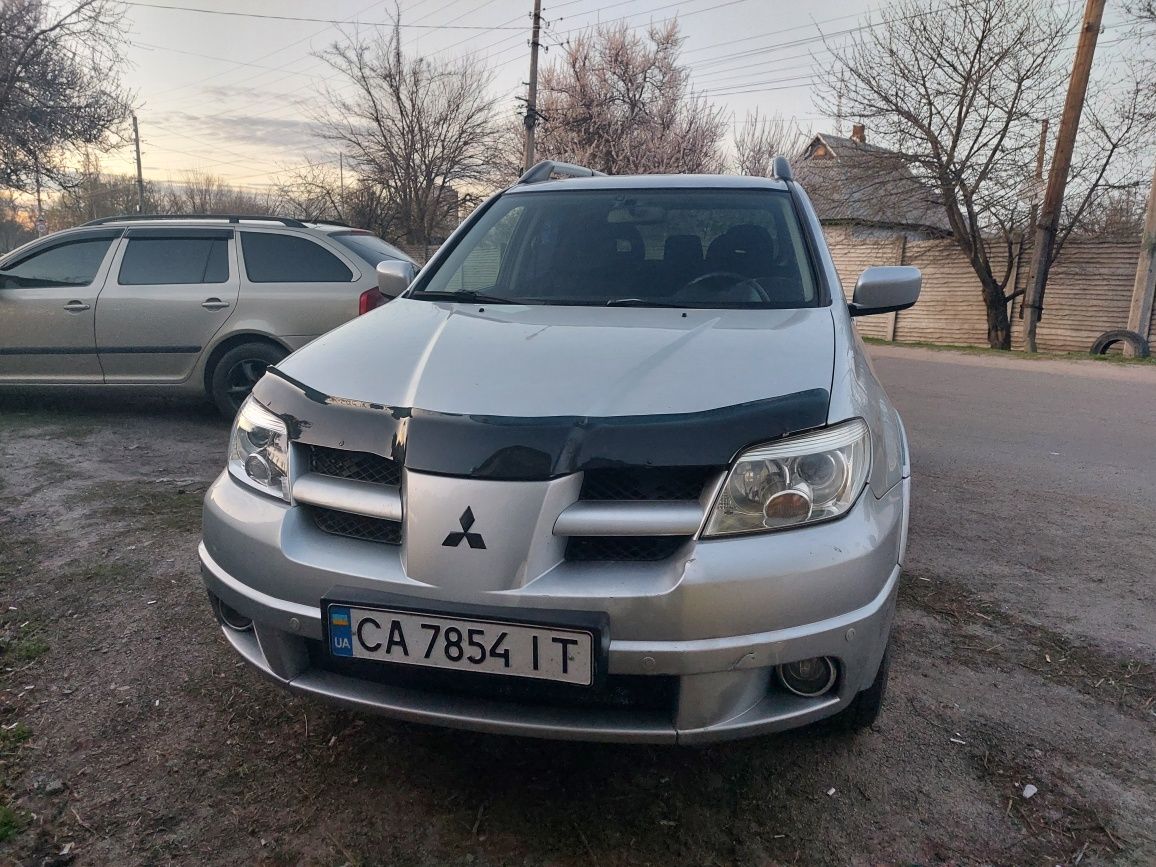 Mitsubishi Outlander 2007, 2.0 Газ.