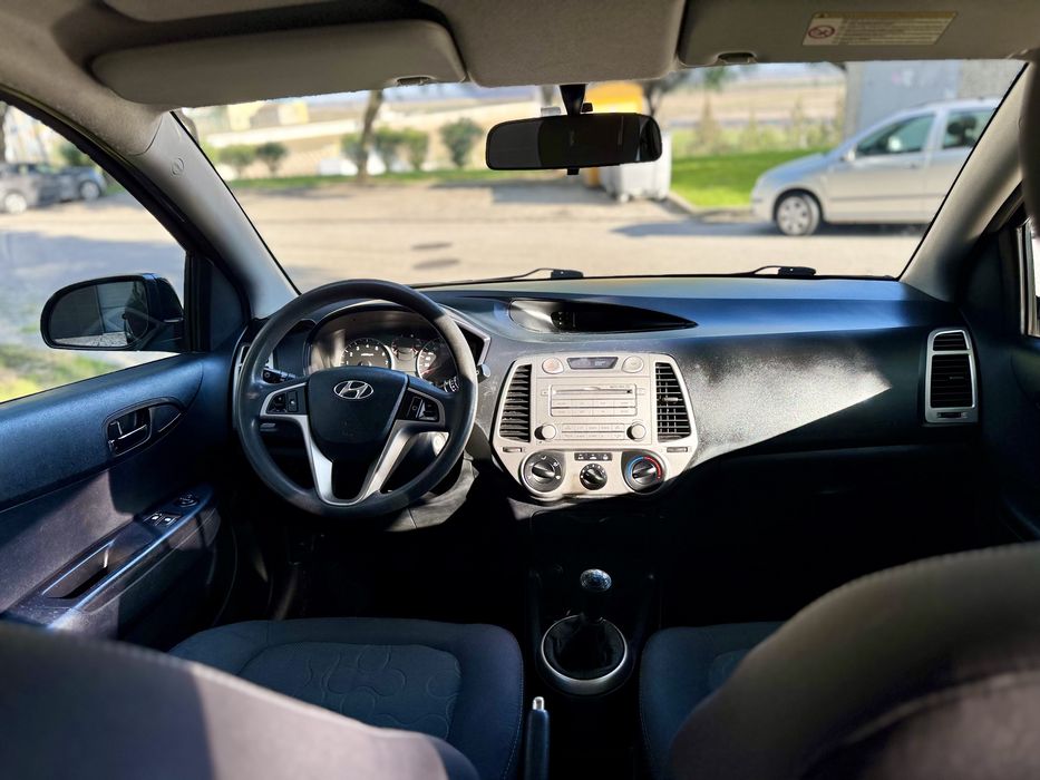 Hyundai 2011 1.2 Gasolina Nacional