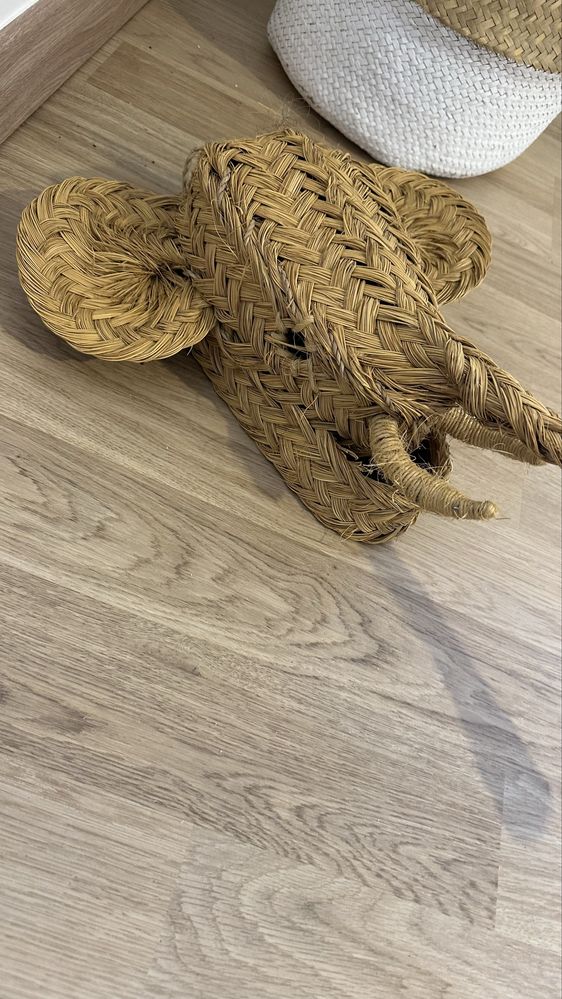 Elefante de Parede em Fibra Vegetal (palha) para quarto de bebé