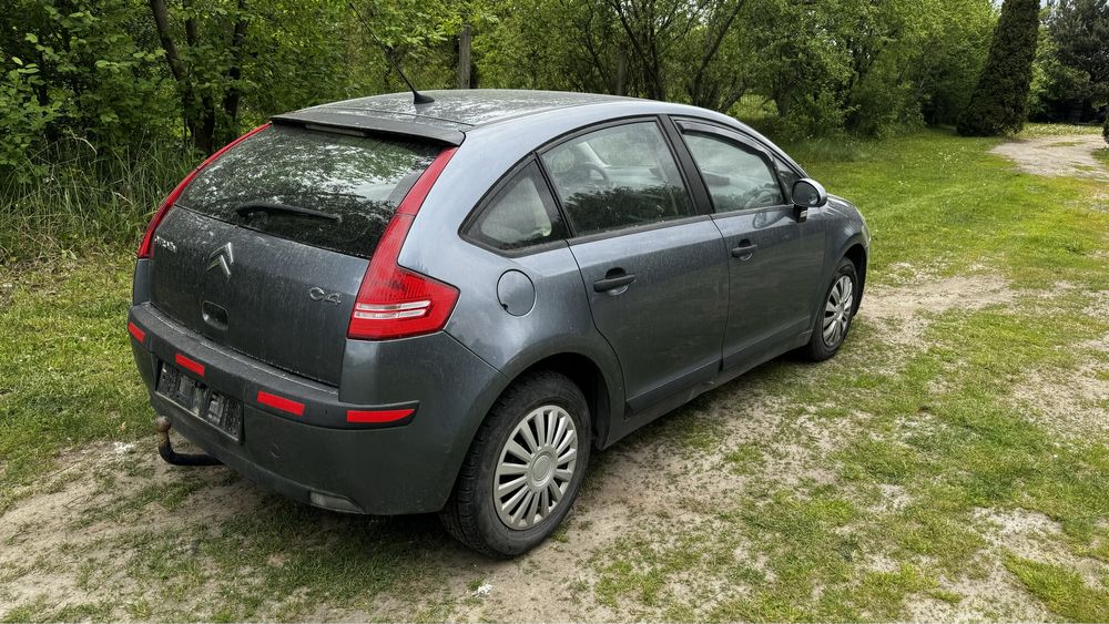 Citroen C4 2006r 1.4 benzyna cale auto na części