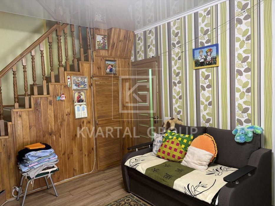 БЕЗ КОМІСІЇ! ТаунХаус з ремонтом і меблями. ТОП локація