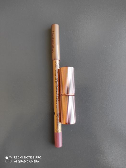 Charlotte Tilbury Duo Pillow talk medium