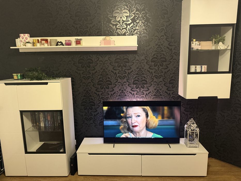 meblościanka do salonu podświetlane