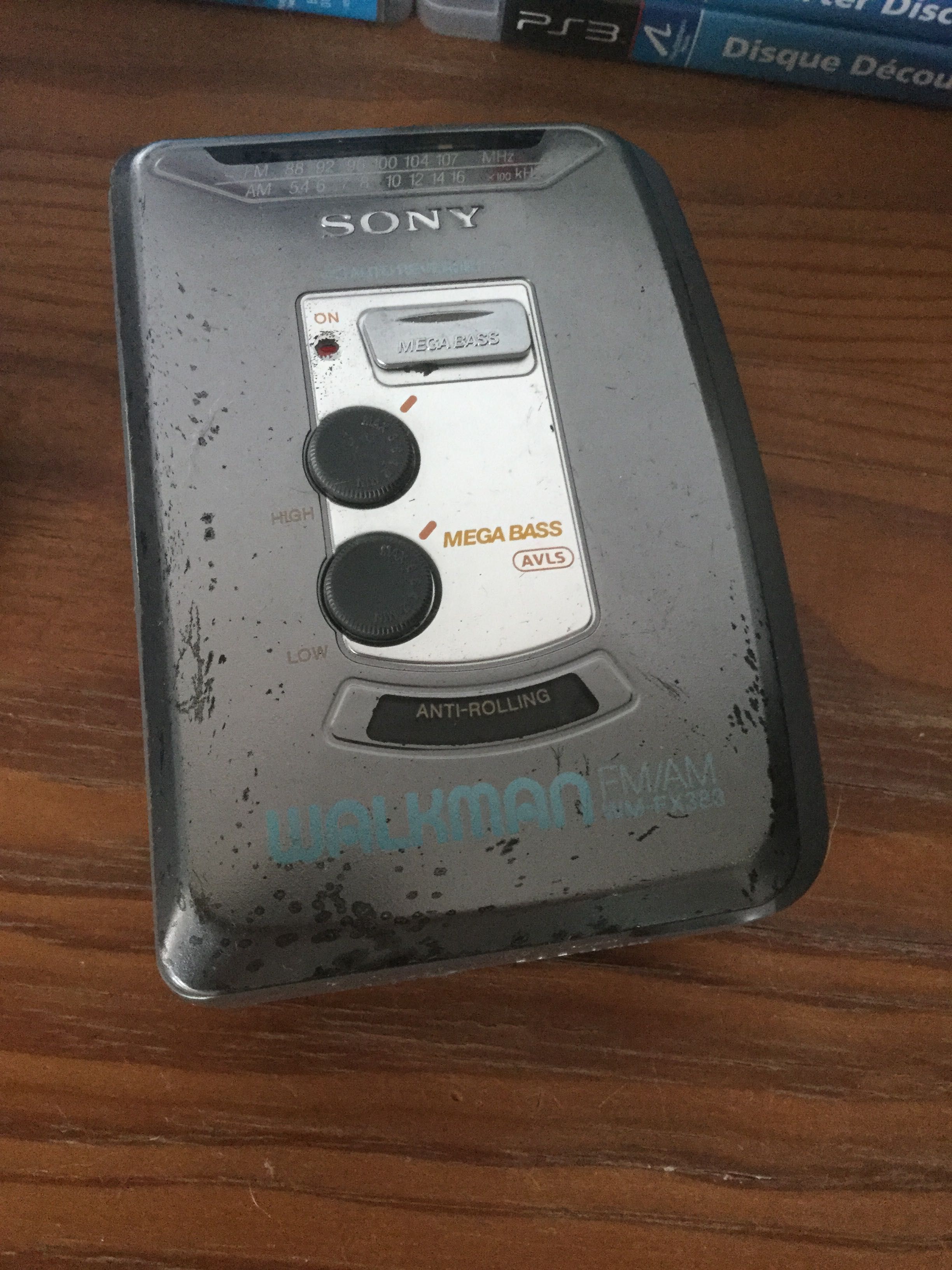 Sony Discman D-191 & Walkman FM/AM WM-FX383