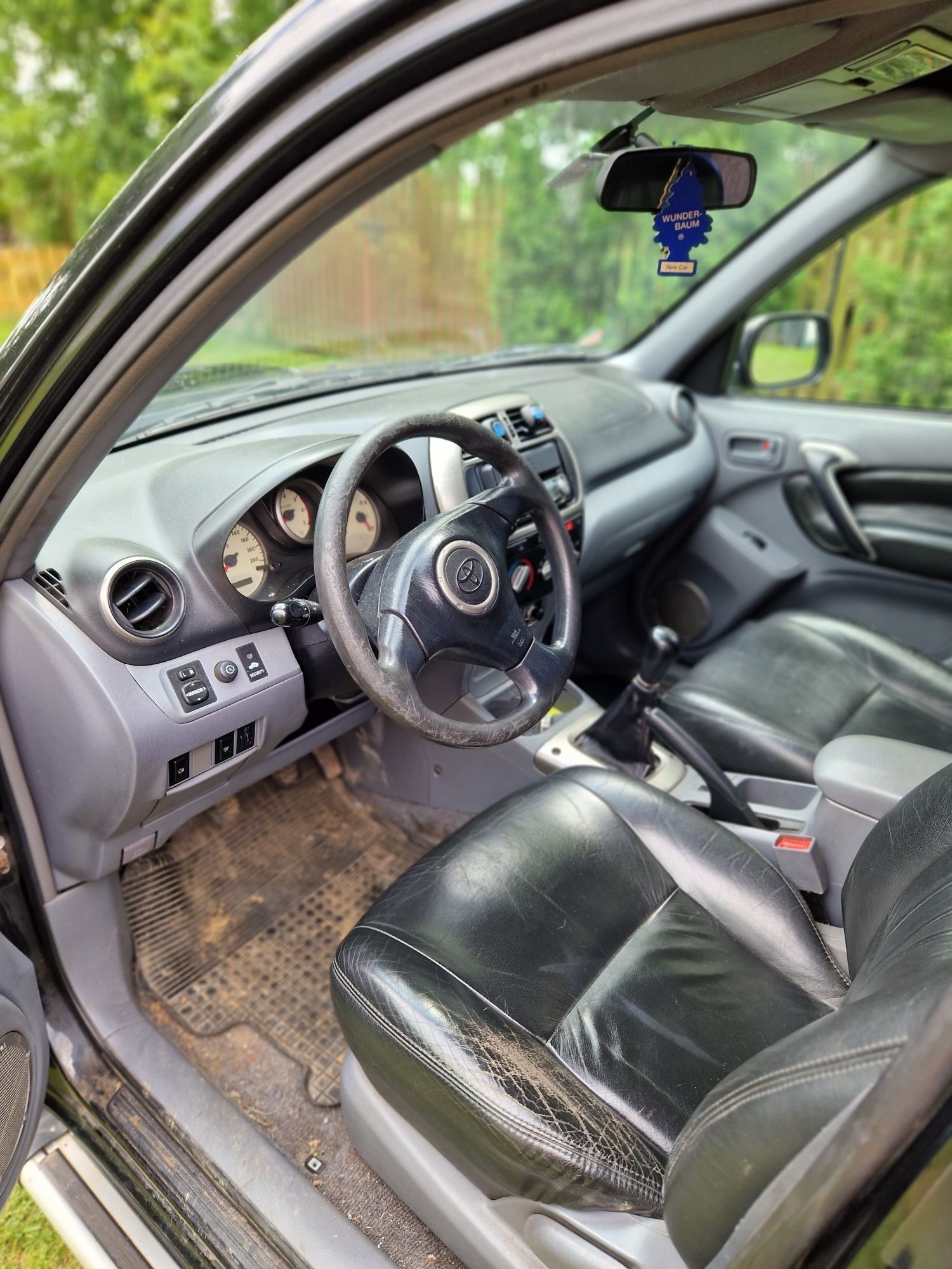 Toyota Rav 4 2.0 D4D 2003r