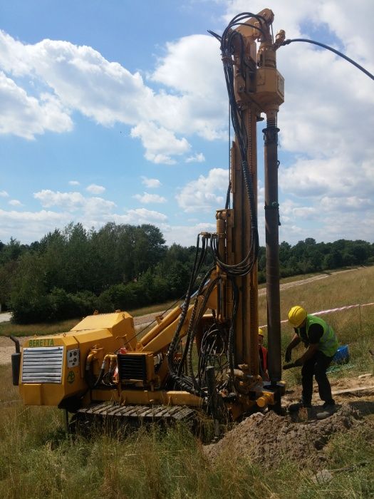 Czyszczenie studni kopanych, decynfekcja, wiercenie studni głębinowych