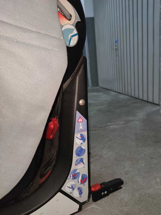 Cadeira Auto Chicco (Isofix)
