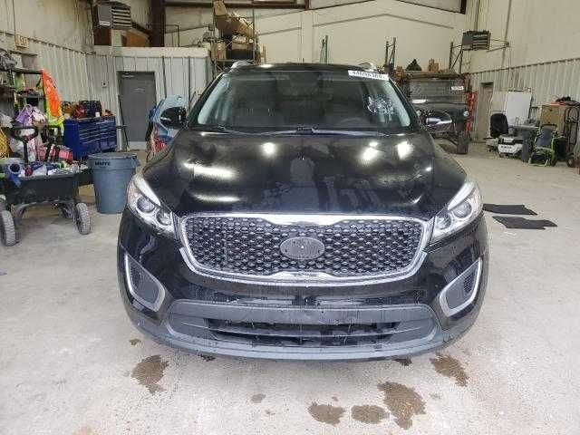 Kia Sorento LX 2016 +