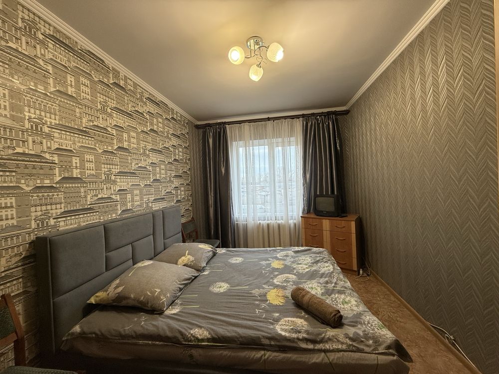 Подобово 2кімнатна затишна простора квартира. Північна, 54.