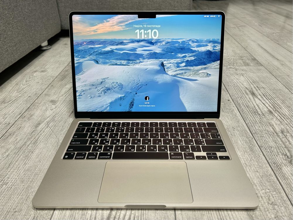 Macbook Air M2 13.6 8/512 Starlight ідеал Apple