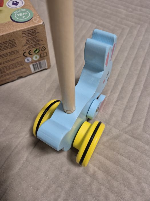 Elefun Pchacz drewniany- królik, 18m+, nowy