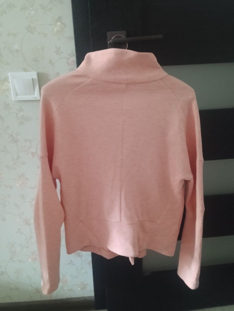 Куртка Adidas  Heartracerу, розмір М