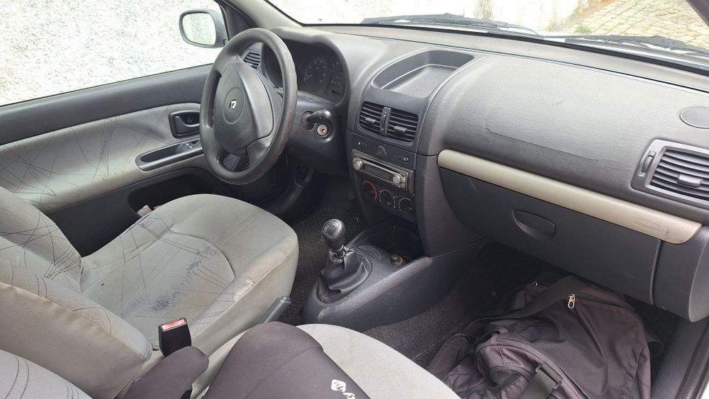 Clio 1.5dci Comercial