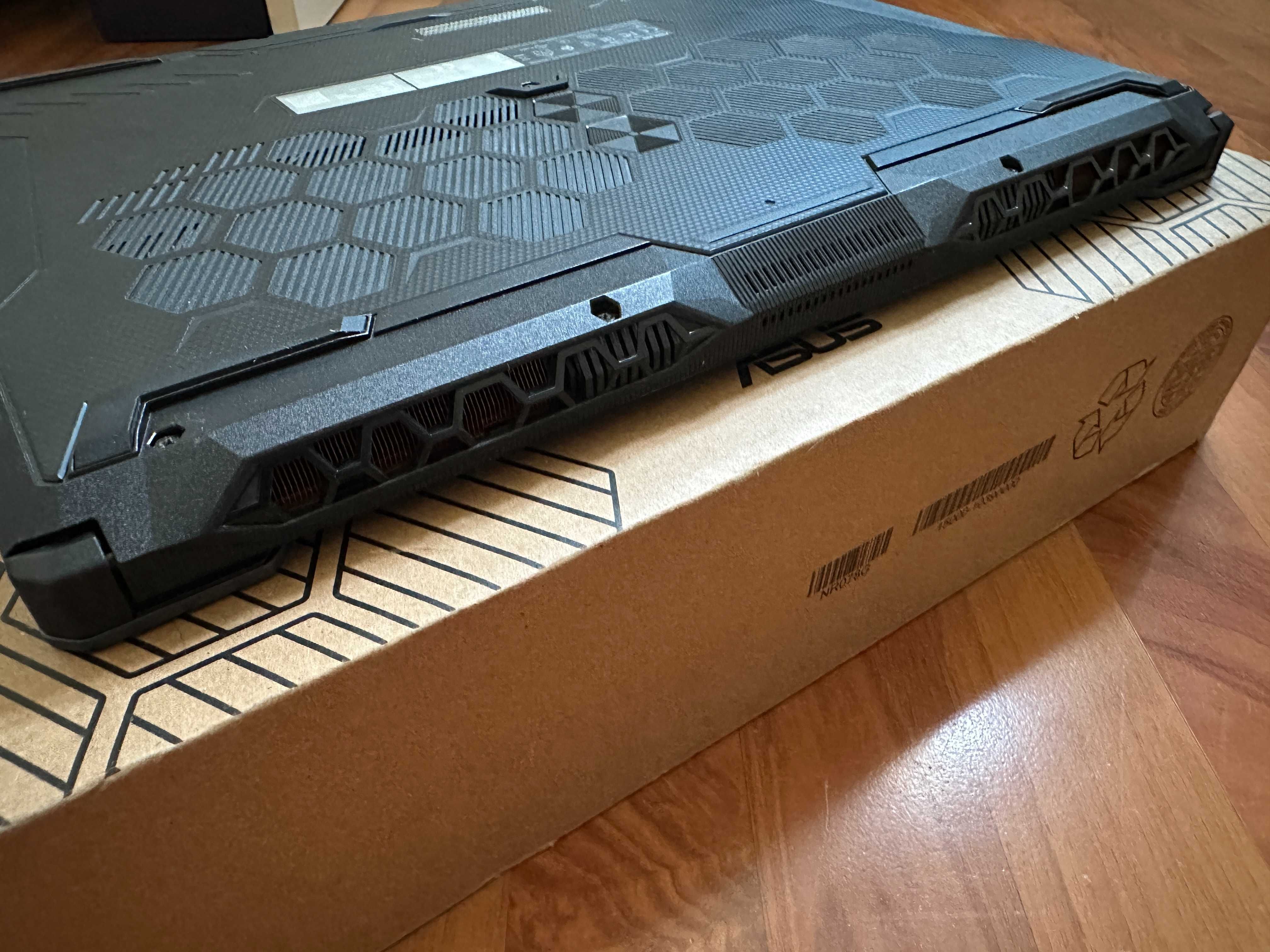 Laptop Gamingowy ASUS TUF A15 R7 1660TI 16/512GB