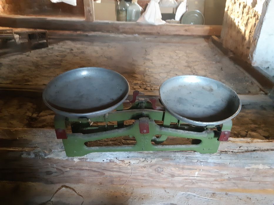 Антикваріат, механічні ваги