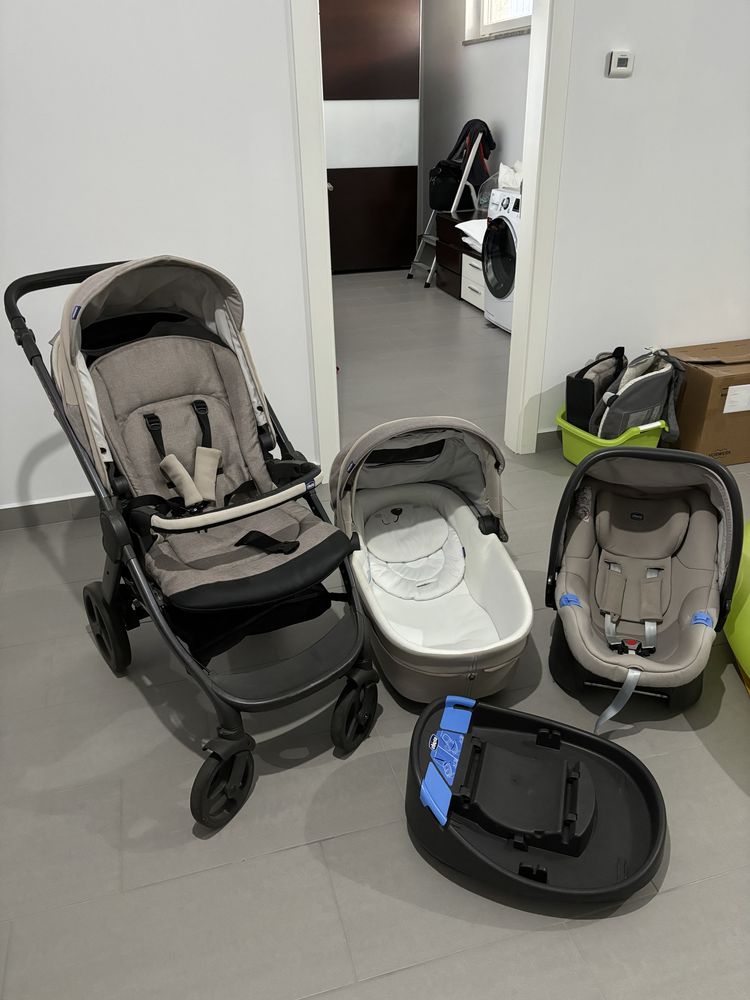 Trio da chicco com base auto para ovo