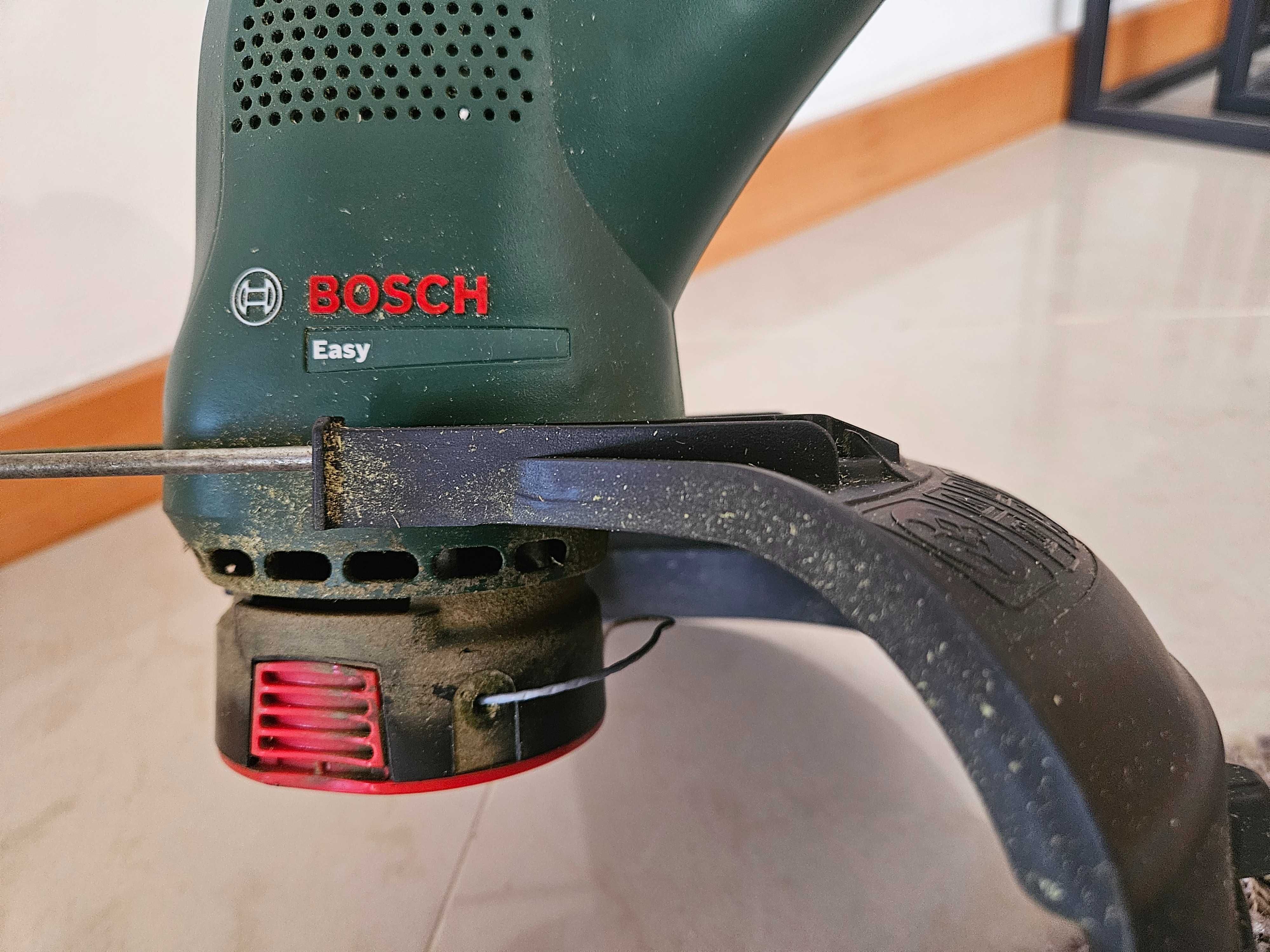 Aparador bosch easy grass cut 23