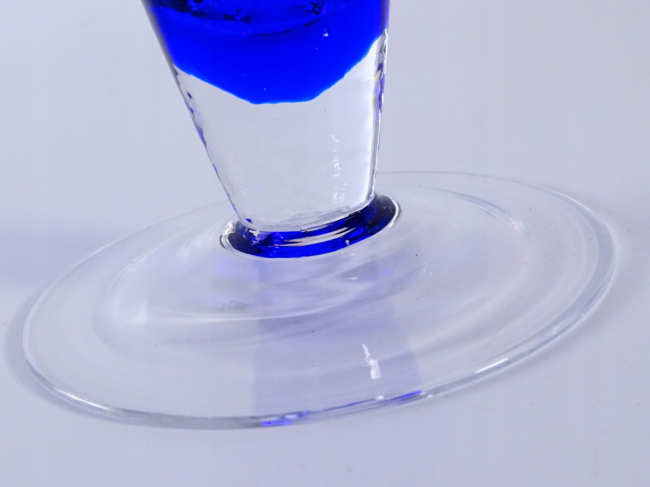 lata 60/70 szklany dmuchany kobaltowy wazon