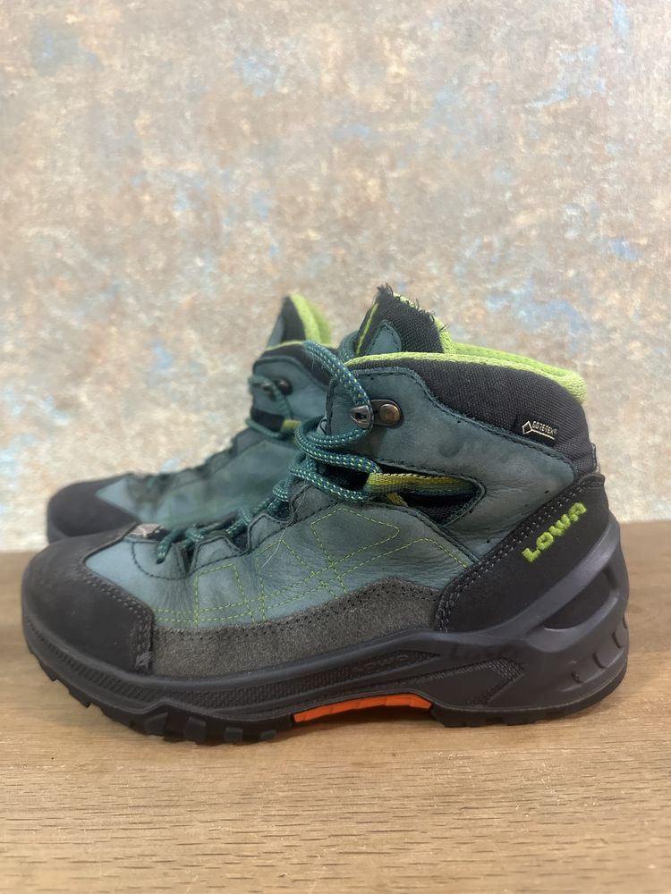 Кроссовки Lowa 35 р на Gore-tex