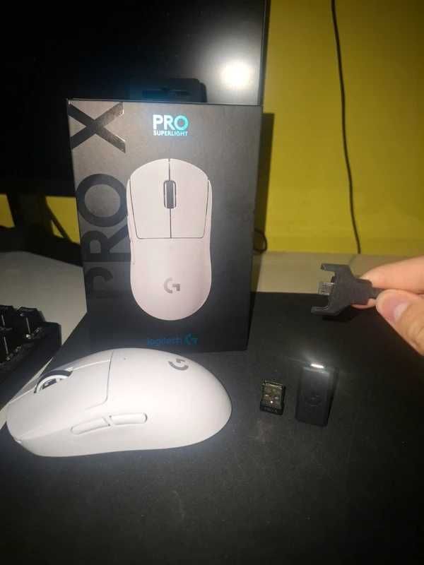 Logitech g pro x superlight
