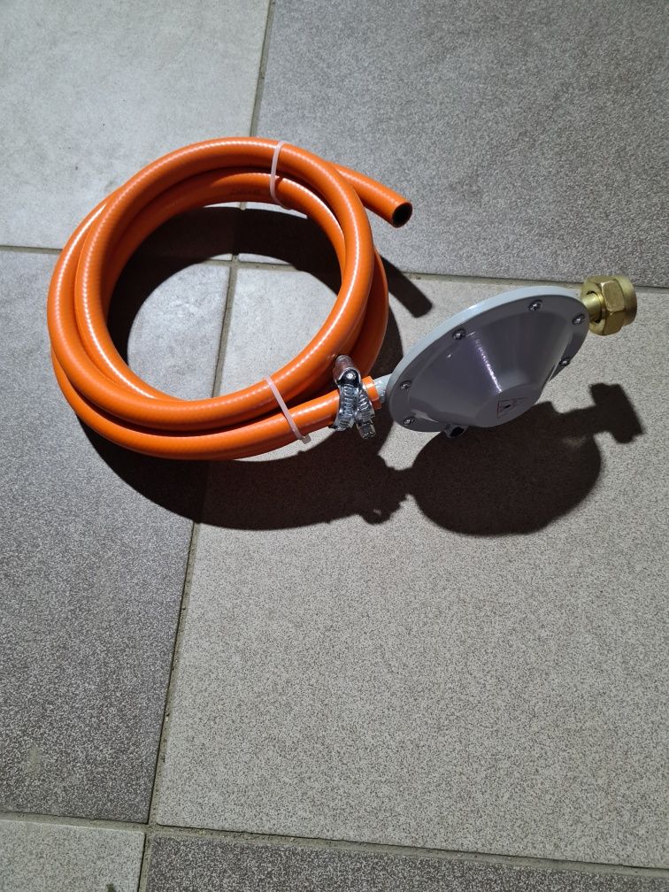 Комплект газовий для підключення.