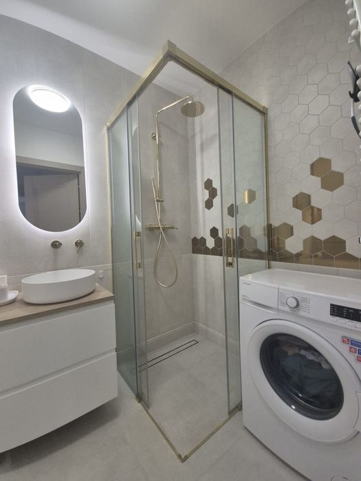 Nowe, wysoki standard, osobna kuchnia, 48m2, b. duży taras