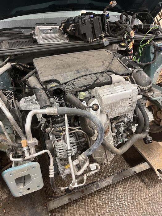 Motor 1.2 Puretech 130