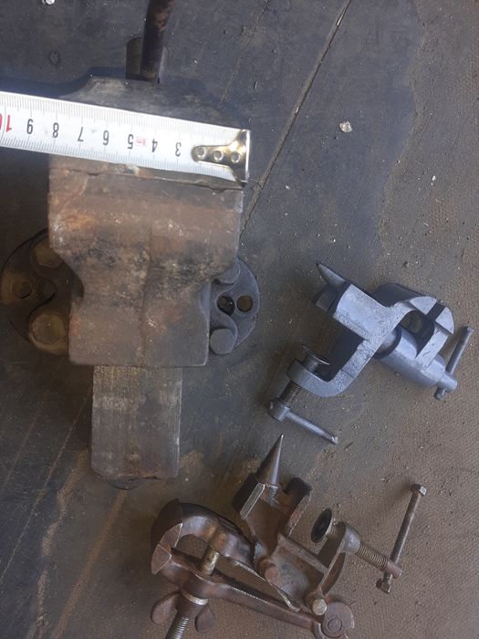 Слесарные тиски (ссср)