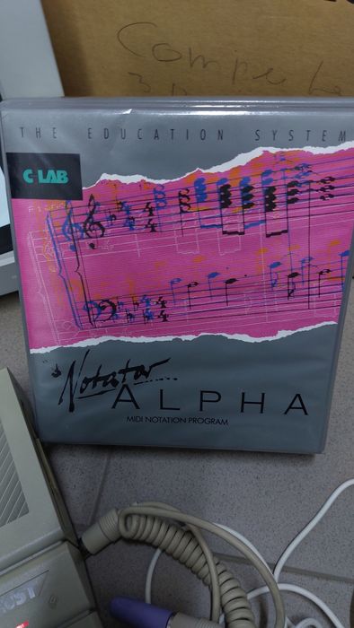 Komputer Atari 1040 STf  kompletny zestaw + C-LAB ALPHA NOTATOR i inne