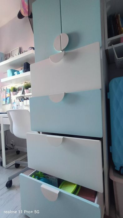 Regał Ikea do pokoju dziecięcego