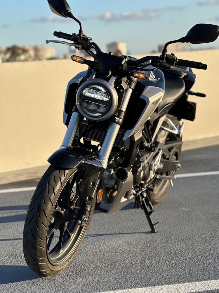 Honda CB125R [2019] - DESDE 69€/MÊS!
