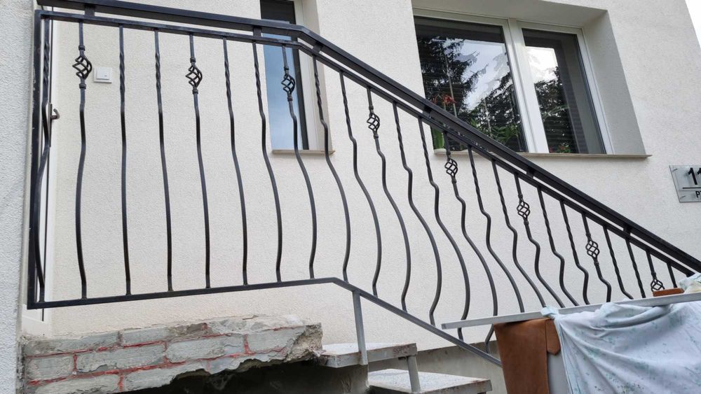 Balustrada, poręcz stalowa zewnętrzna na schody