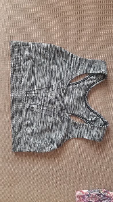 Спортивний  топ s