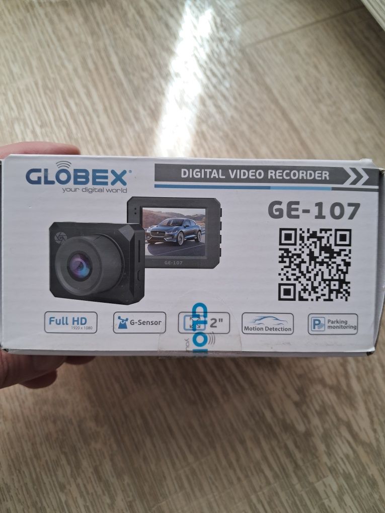 Продам видеорегистратор Globex ge-107