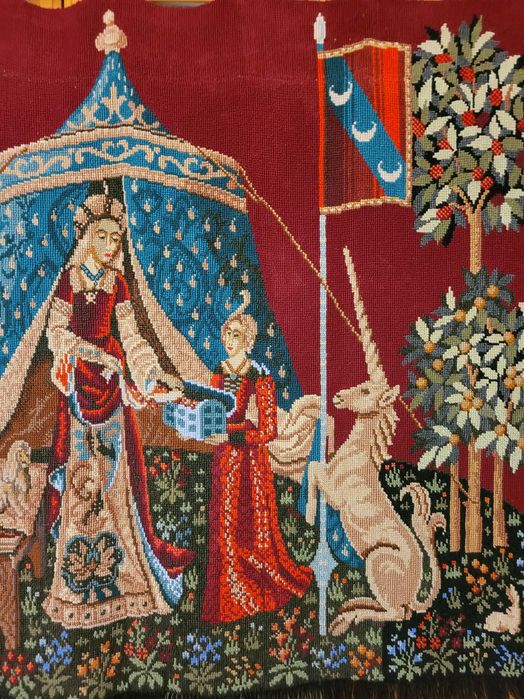 Gobelin PRL Dama z jednorożcem haft wełną 110/150 na listwie