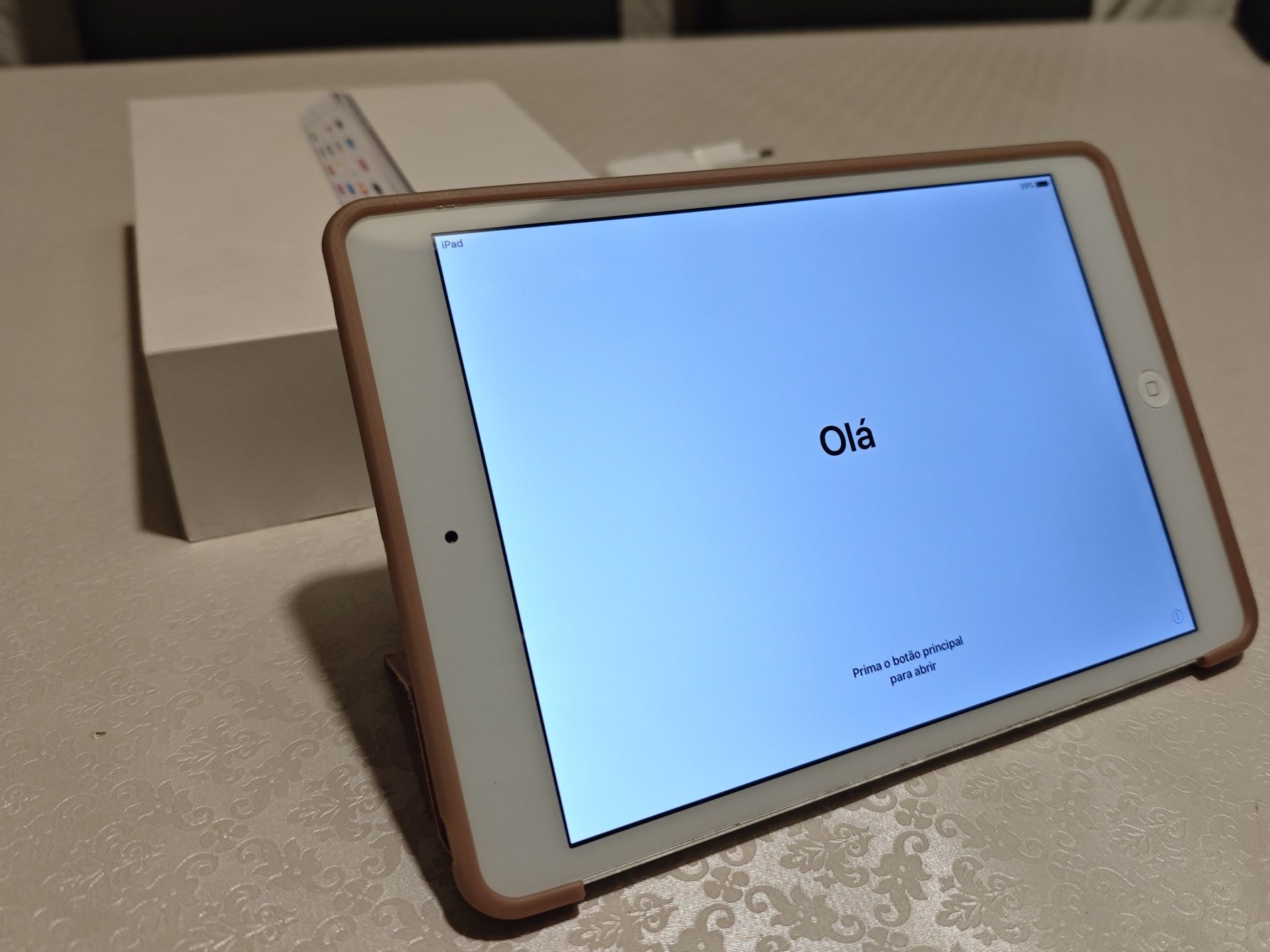 iPad Mini 2 32GB c/ capa