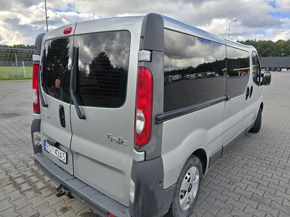 Renault Trafic Passenger 2.0 long