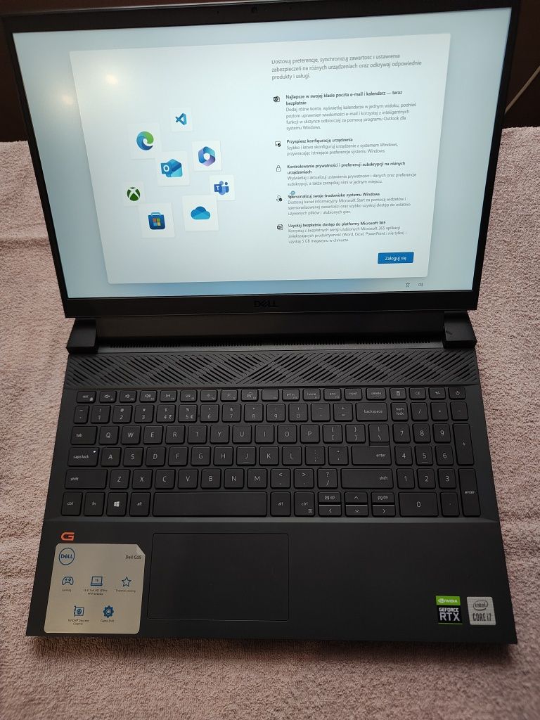 Laptop Dell G15 5510/8243