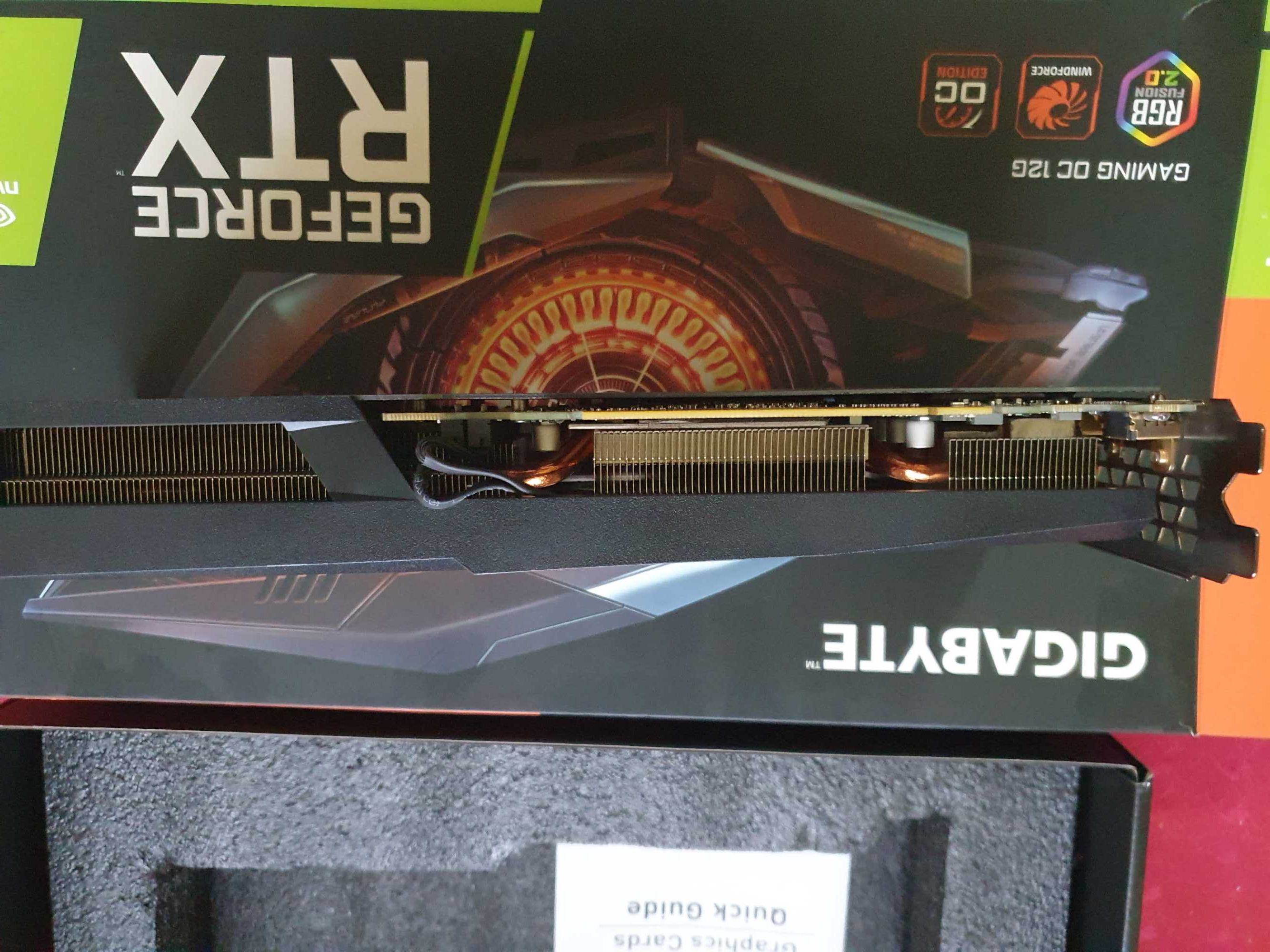 Sprzedam kartę graficzną Gigabyte RTX 3060 12GB (3 wentylatory)