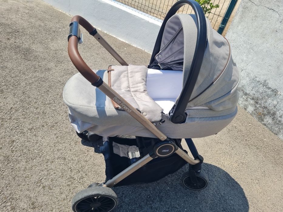 Carrinho trio chicco best friend