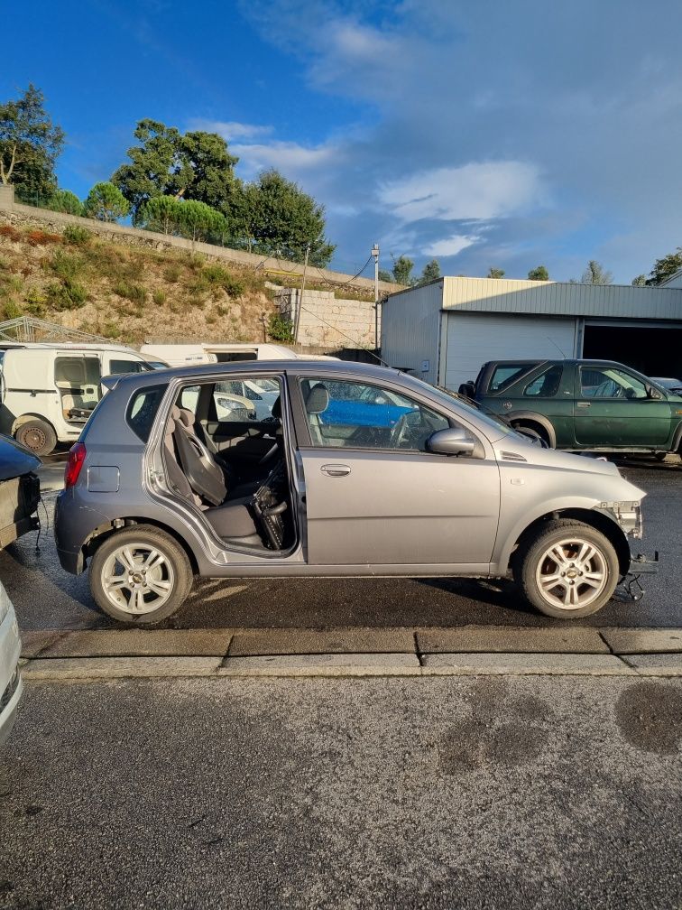 Chevrolet Aveo 1.4i de 2009 para peças