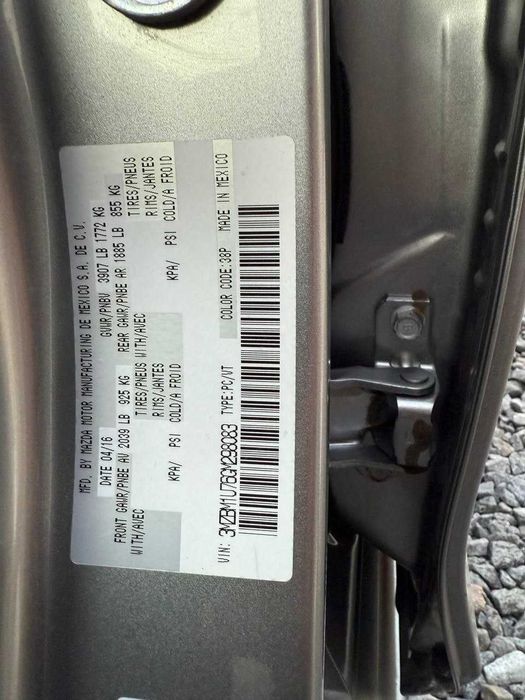 Mazda 3 2.0 бензин 2016 р.в. механіка