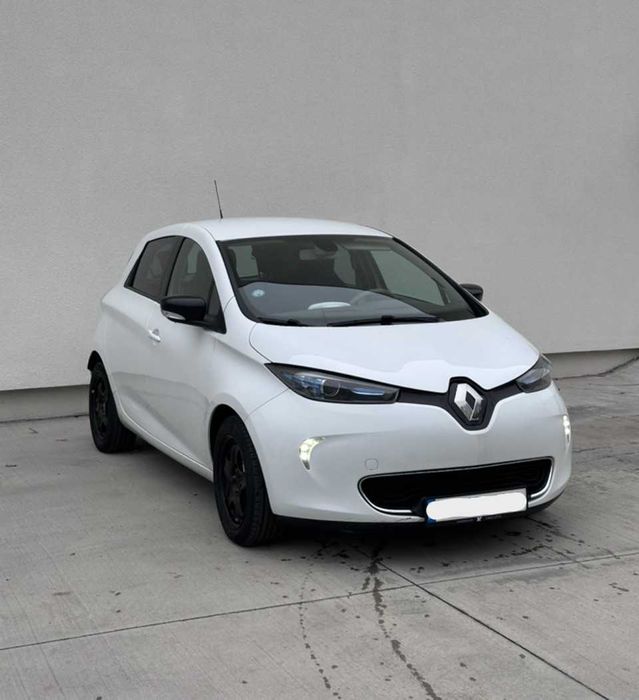 Оренда Nissan Leaf, Ranault Zoe