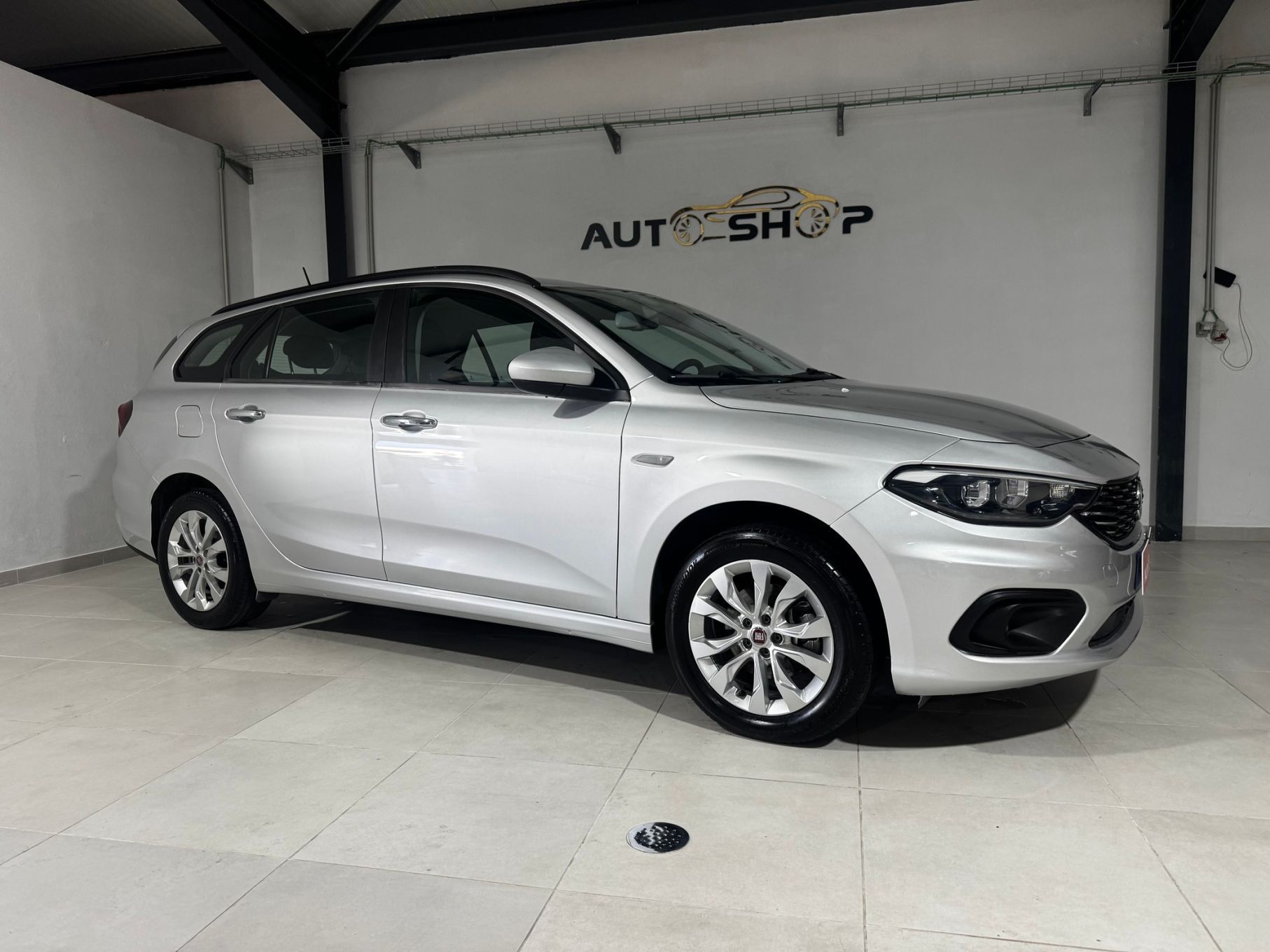 Fiat Tipo Station Wagon 1.3 M-Jet Lounge Tech