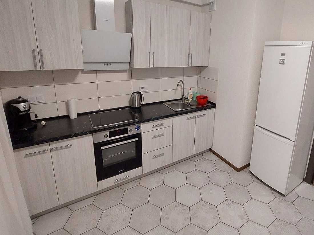 Здам 1-к. Новий будинлк. Бакінська. Метро Дорогожичи - 15 хвилин пішки
