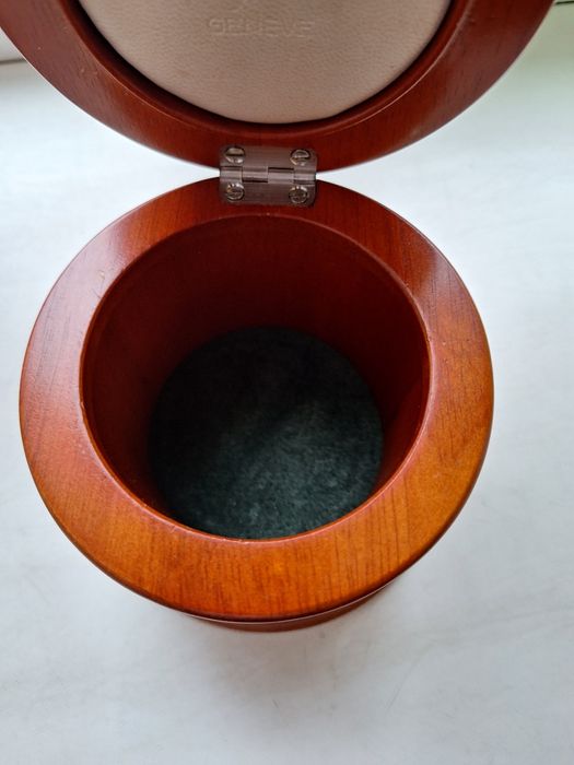 Вінтажна коробка для,годинника Chopard